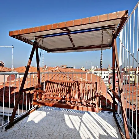 Domus Venetiae *